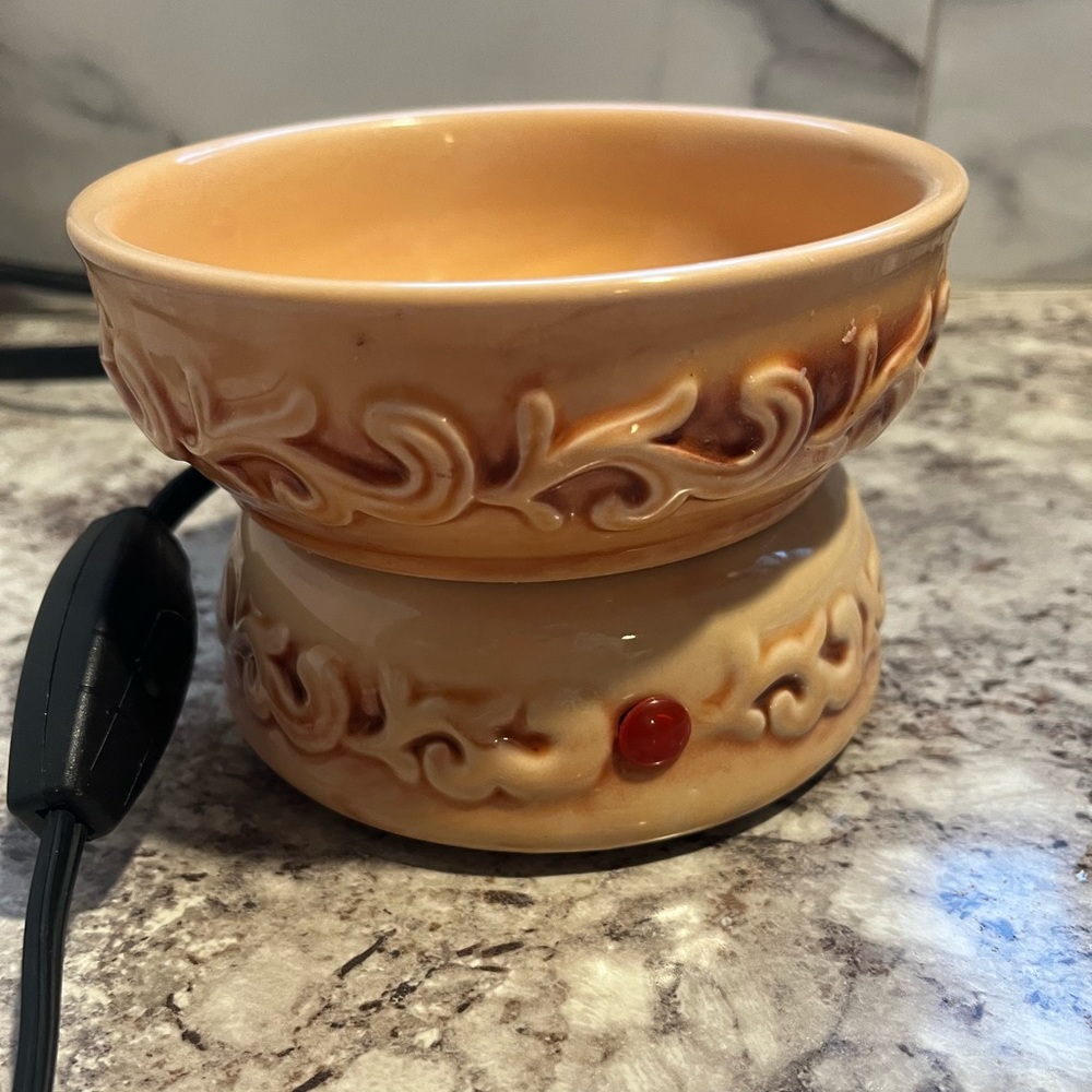 Ceramic electric wax warmer